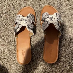 Universal Thread Snakeskin Sandals